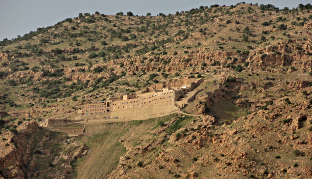 Le monastère syriaque orthodoxe de Mar Matta dans la plaine de Ninive, dans le nord de l'Irak. Le monastère syriaque orthodoxe de Mar Matta dans la plaine de Ninive, dans le nord de l'Irak. / ©kyselak, CC BY-SA 3.0 Wikimedia Commons
